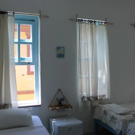 B&B Agapi Konukevi 3*